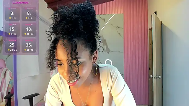 Snapshot of lia_16 chatting on 30, 1, 2025 lia 16 online show from 30, 1, 2025