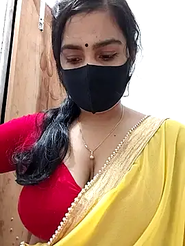 Snapshot of Ritusri_Dotta chatting on 5, 2, 2025 Ritusri Dotta online show from 5, 2, 2025