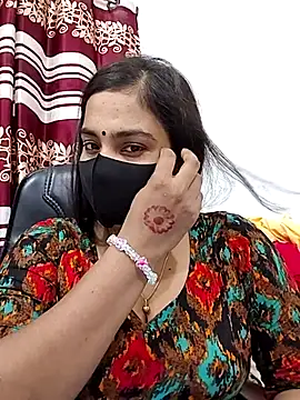 Snapshot of Ritusri_Dotta chatting on 6, 10, 2025 Ritusri Dotta online show from 6, 10, 2025
