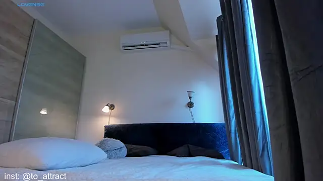 Aquilaria  online show from 11, 2, 2025