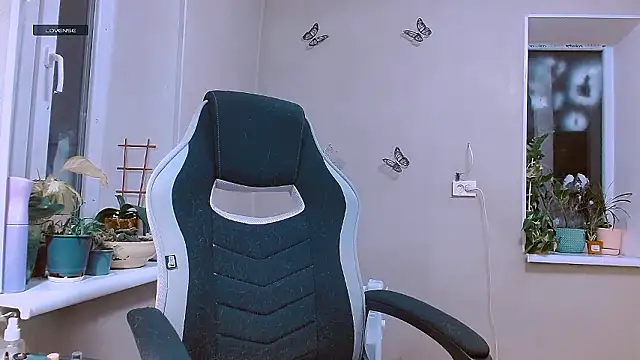 RosaJil online show from 1, 2, 2026