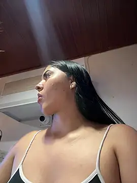 MarianaBenz online show from 15, 1, 2026