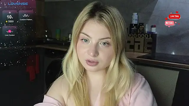 shy blondiee online show from 28, 5, 2026