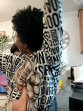 Jeniffer Jarvis online show from 9, 3, 2025