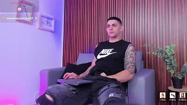 Alex cute77 online show from 12, 4, 2026