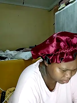 Real1SweetQueen online show from 2, 2, 2025