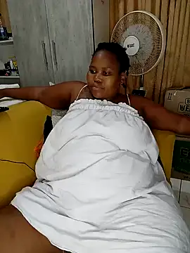 Real1SweetQueen online show from 5, 2, 2025