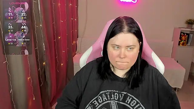 Akemi BBW online show from 9, 4, 2026