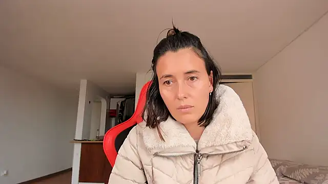 Snapshot of zoe_jeane_beker chatting on 4, 2, 2025 zoe jeane beker online show from 4, 2, 2025