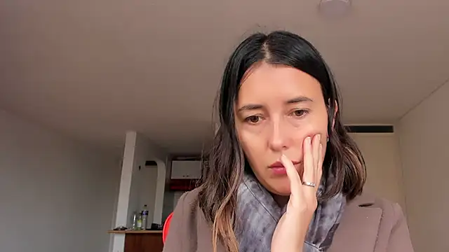 Snapshot of zoe_jeane_beker chatting on 10, 2, 2025 zoe jeane beker online show from 10, 2, 2025