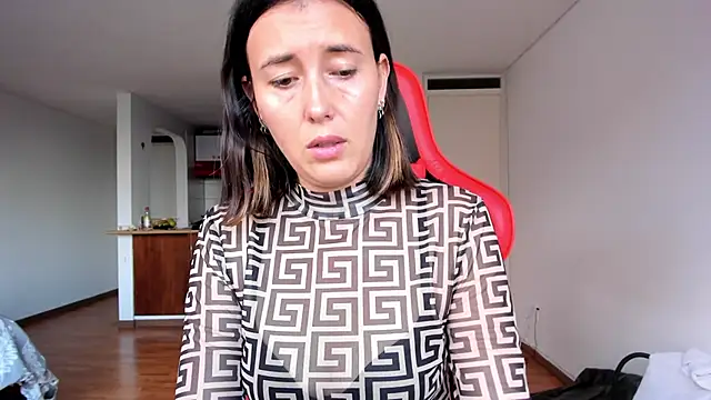 Snapshot of zoe_jeane_beker chatting on 19, 2, 2025 zoe jeane beker online show from 19, 2, 2025