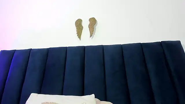 Snapshot of Anette_ chatting on 4, 6, 2026 Anette online show from 4, 6, 2026