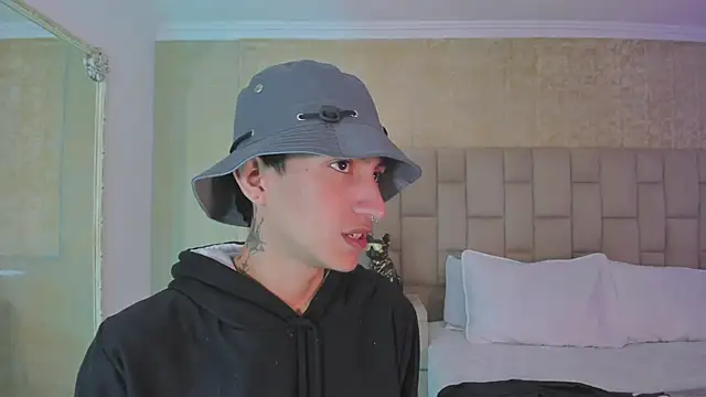 DereckCooperr online show from 19, 1, 2025