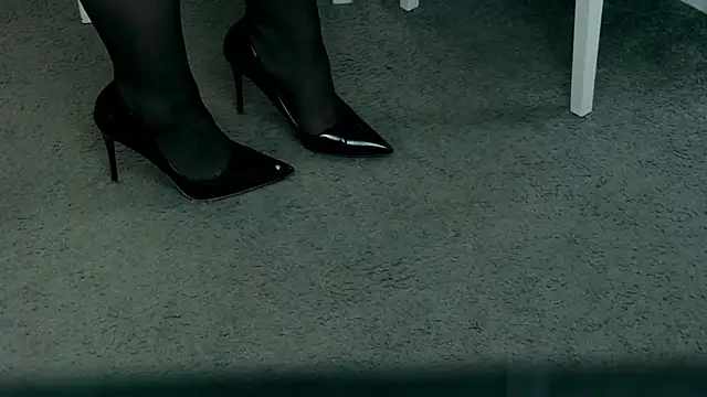 JudithCombs online show from 15, 1, 2025