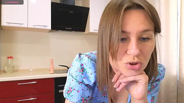 Snapshot of VictoriaGoddesss chatting on 3, 10, 2025 VictoriaGoddesss online show from 3, 10, 2025