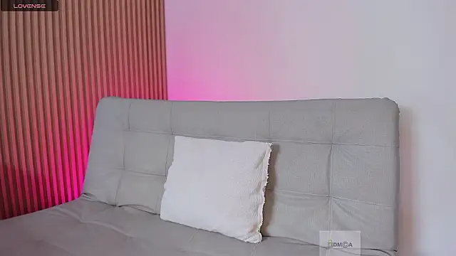 susan  hills online show from 6, 12, 2024