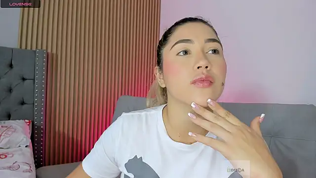 susan  hills online show from 20, 1, 2025