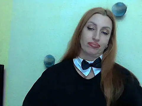 Jillian Pattie online show from 4, 1, 2025