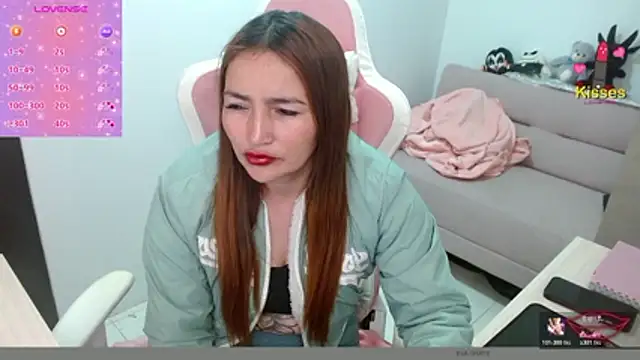 Snapshot of EVA_GRAYS chatting on 4, 3, 2026 EVA GRAYS online show from 4, 3, 2026