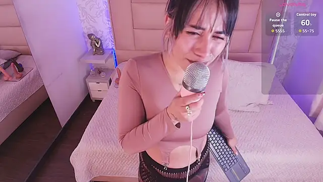 monserrat towers online show from 17, 11, 2025