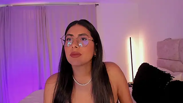 tina olsen07 online show from 19, 4, 2026