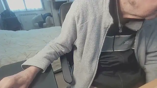 papillonhotofficial online show from 16, 3, 2026