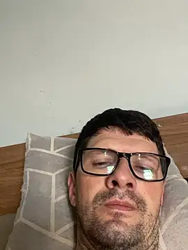 Snapshot of Juliano2289 chatting on 13, 4, 2026 Juliano2289 online show from 13, 4, 2026