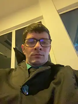 Snapshot of Juliano2289 chatting on 11, 5, 2026 Juliano2289 online show from 11, 5, 2026