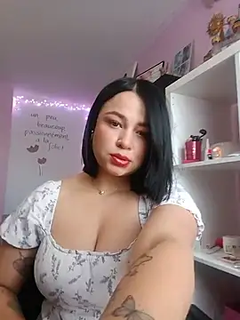 Lia Roxx online show from 10, 6, 2026