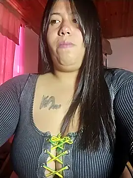 Snapshot of KATYGONZALEZ chatting on 10, 7, 2026 KATYGONZALEZ online show from 10, 7, 2026