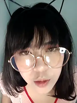 Snapshot of Chall_mee chatting on 18, 10, 2025 Chall mee online show from 18, 10, 2025