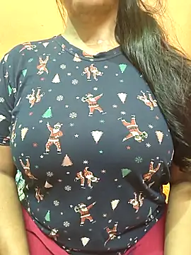 CUTE SOPHIA- online show from 21, 4, 2026