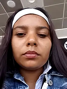 stefanie010 online show from 19, 2, 2025