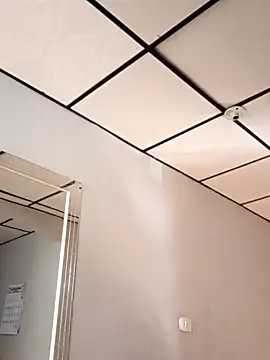 stefanie010 online show from 21, 3, 2025