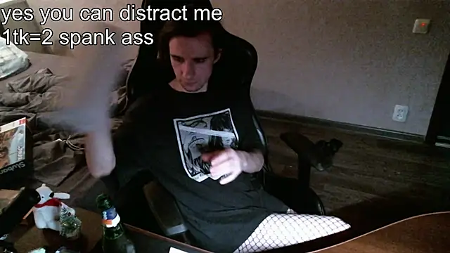 izilizi 23 online show from 18, 12, 2024