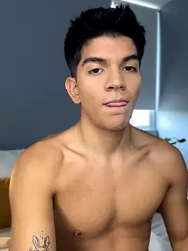 santiago 01 online show from 10, 9, 2025