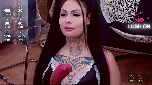 Snapshot of DeniSalome chatting on 24, 1, 2025 DeniSalome online show from 24, 1, 2025