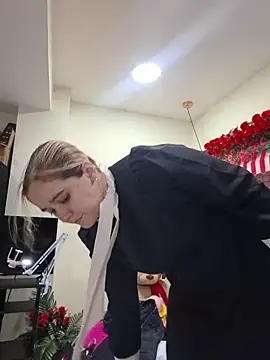 NaomiShimizu online show from 25, 2, 2026