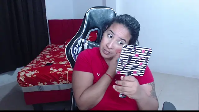 Snapshot of KathyHardcore69 chatting on 8, 10, 2025 KathyHardcore69 online show from 8, 10, 2025