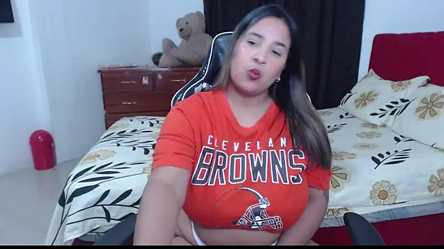 Snapshot of KathyHardcore69 chatting on 10, 10, 2025 KathyHardcore69 online show from 10, 10, 2025