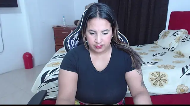 Snapshot of KathyHardcore69 chatting on 11, 10, 2025 KathyHardcore69 online show from 11, 10, 2025