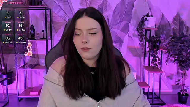 CoralineKeyns online show from 23, 10, 2025