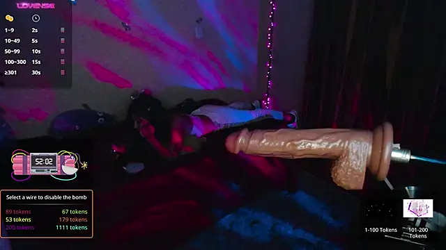 kim saenz20 online show from 11, 2, 2025