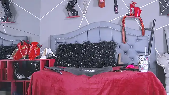 Evangeline online show from 5, 1, 2026