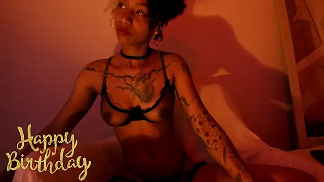 daiana curly online show from 25, 1, 2025