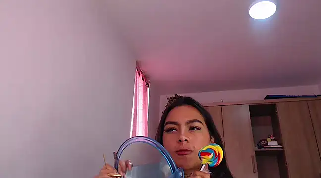 Snapshot of fairylatin222 chatting on 8, 1, 2025 fairylatin222 online show from 8, 1, 2025
