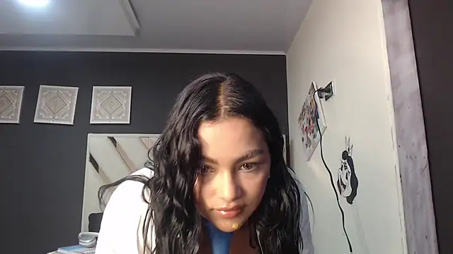 fairylatin222 online show from 17, 4, 2026