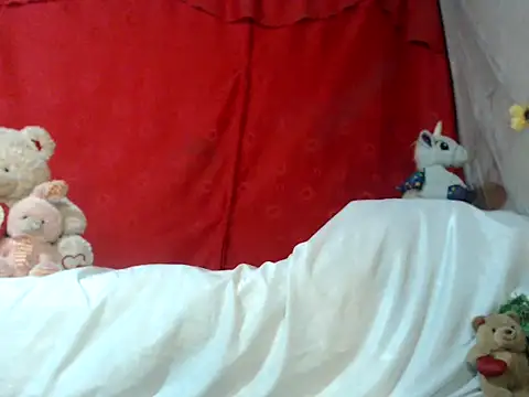 hottieperla online show from 25, 2, 2025