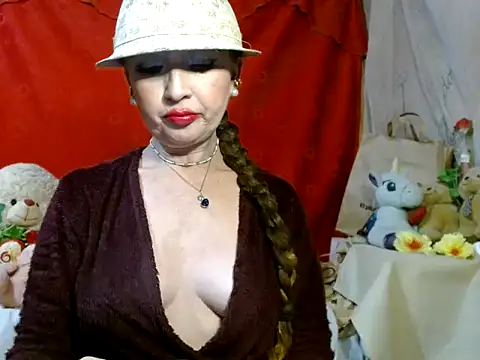 hottieperla online show from 11, 2, 2026