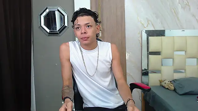 Snapshot of Harry_jhonsson chatting on 14, 5, 2026 Harry jhonsson online show from 14, 5, 2026